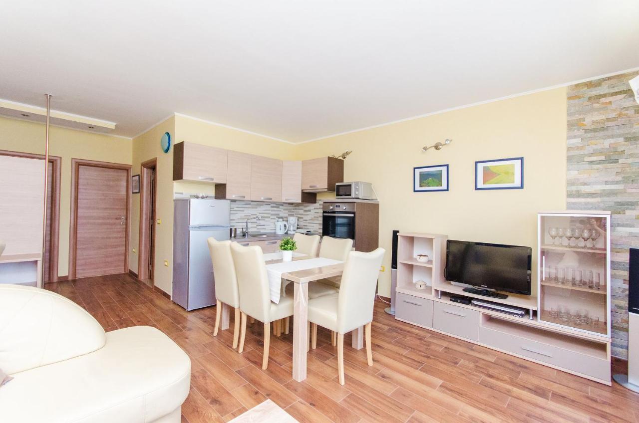 Apartment Ecio Vinkuran Eksteriør billede